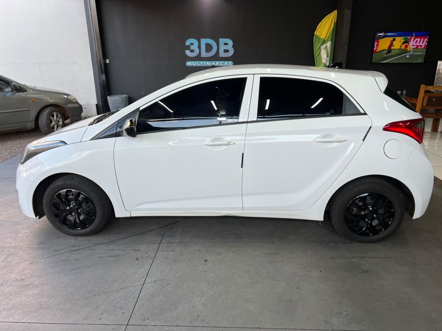 HYUNDAI HB20 Comfort 1.6 16v 2013 - miniatura 8