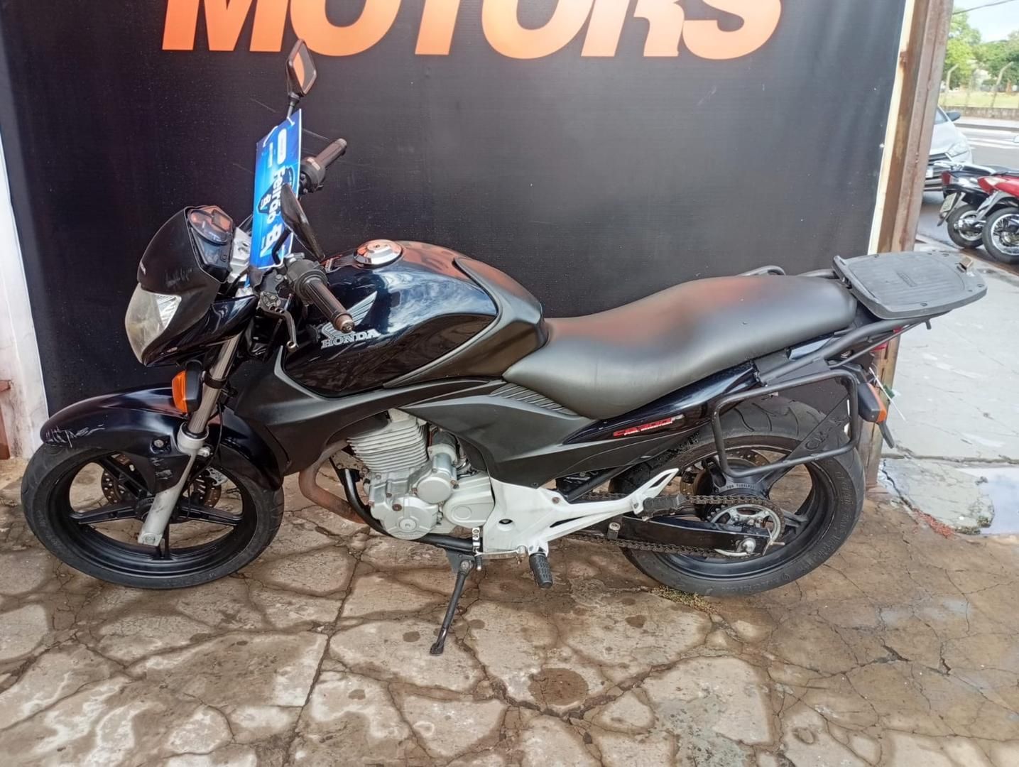 HONDA CB 300R 2012 - miniatura 3