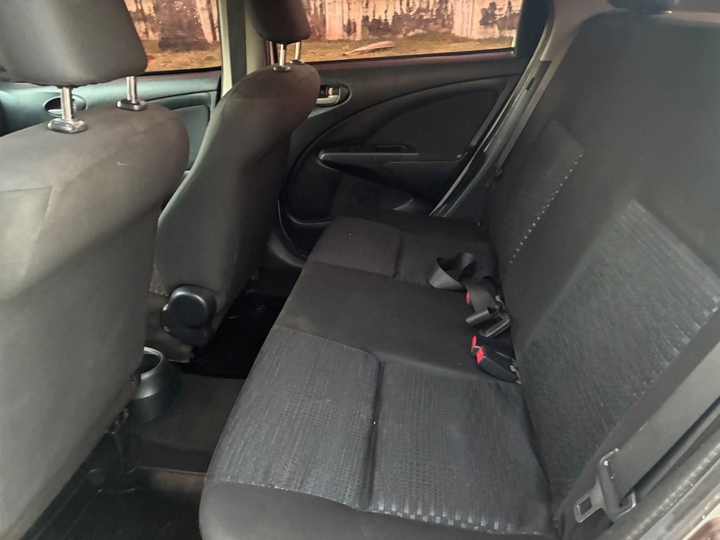 TOYOTA Etios Sedan XLS 1.5 16v 2014 - miniatura 7