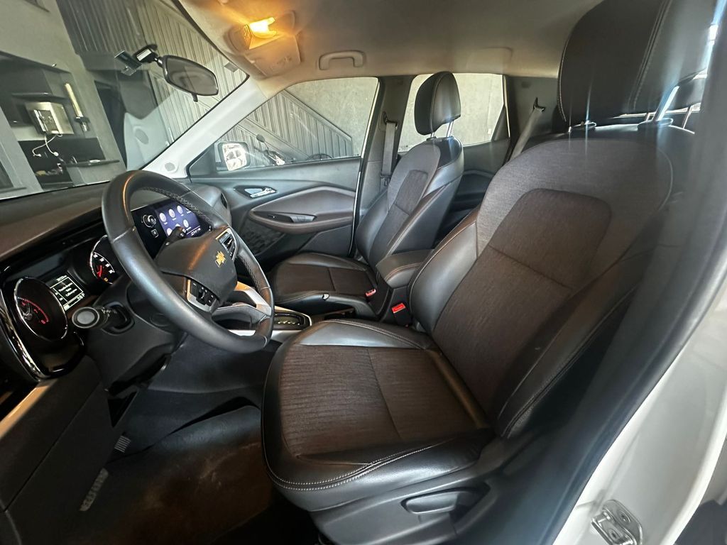 CHEVROLET Montana LTZ 1.2T 12v C.D. 2024 - miniatura 3