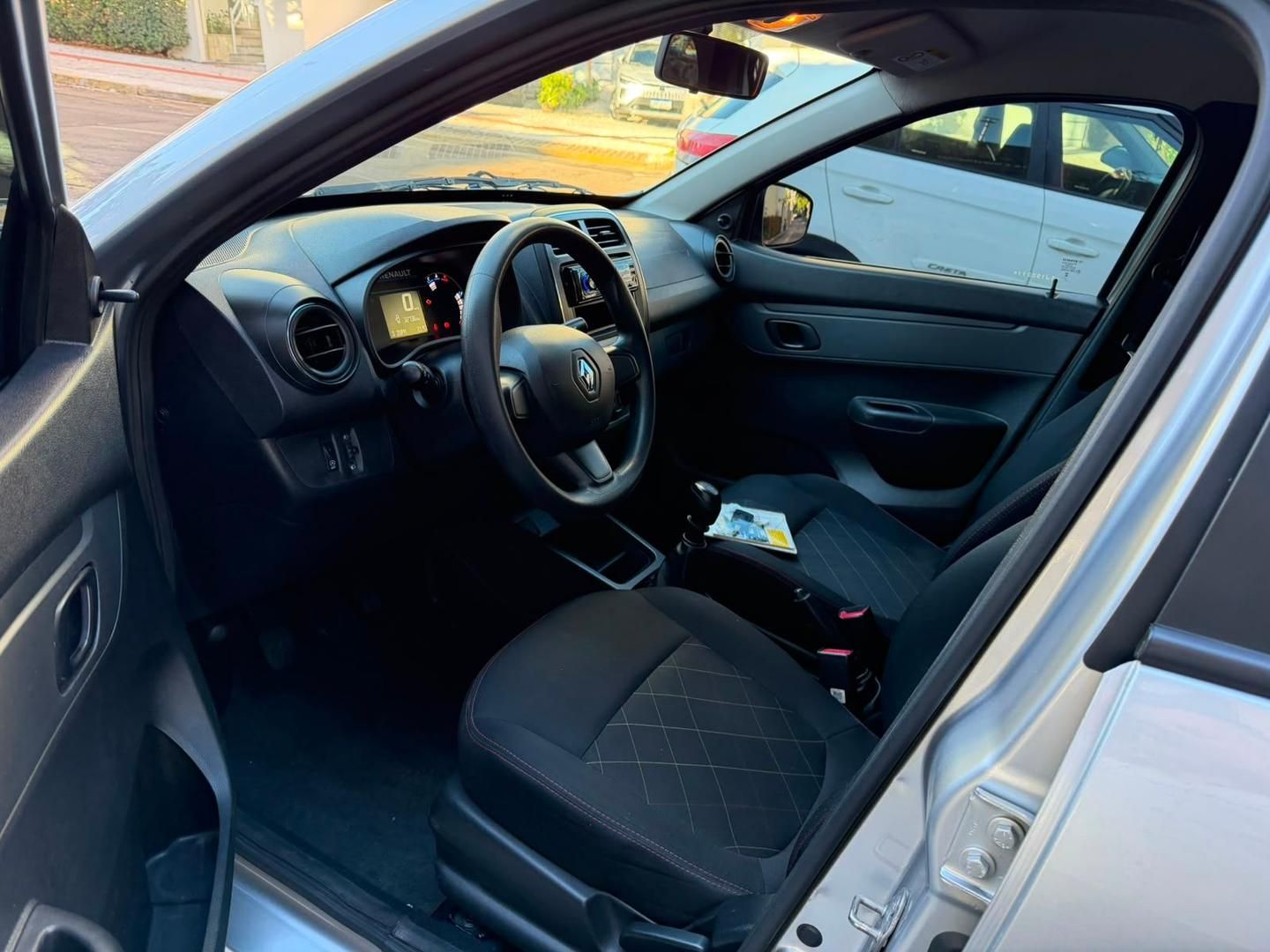 RENAULT Kwid Zen 1.0 12v 2025 - miniatura 7