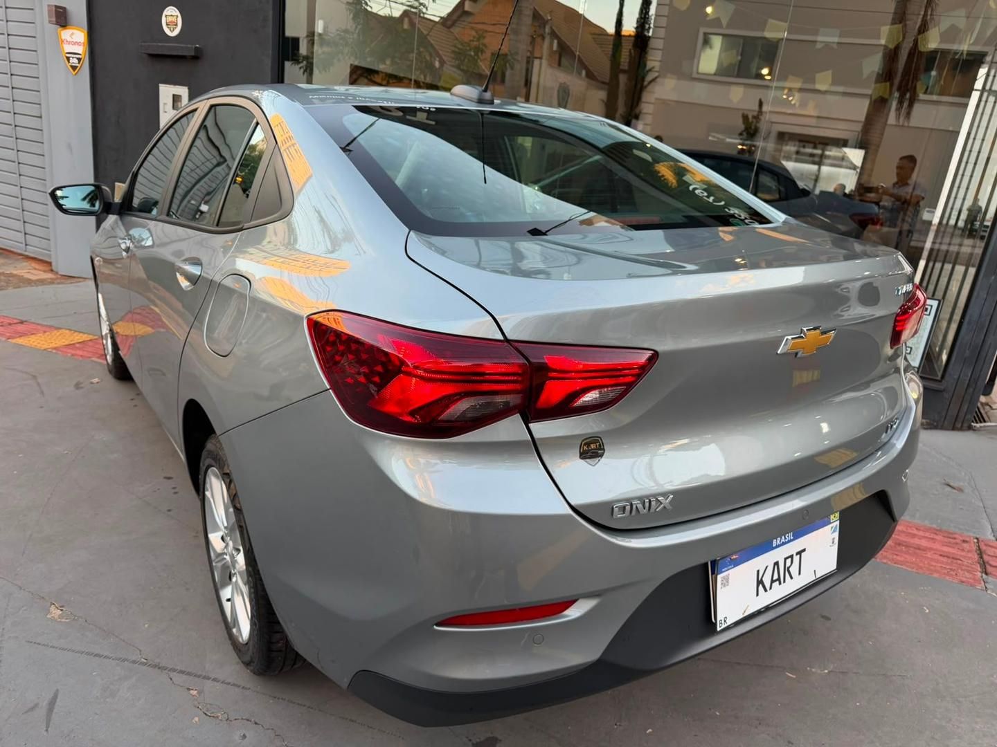 CHEVROLET Onix Sedan Plus 1.0T 12v 2025 - miniatura 4