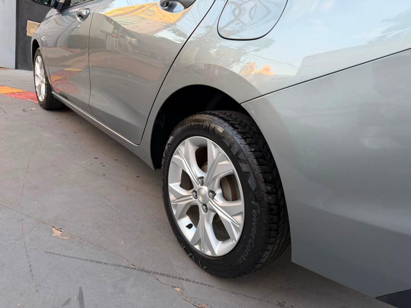 CHEVROLET Onix Sedan Plus 1.0T 12v 2025 - miniatura 14