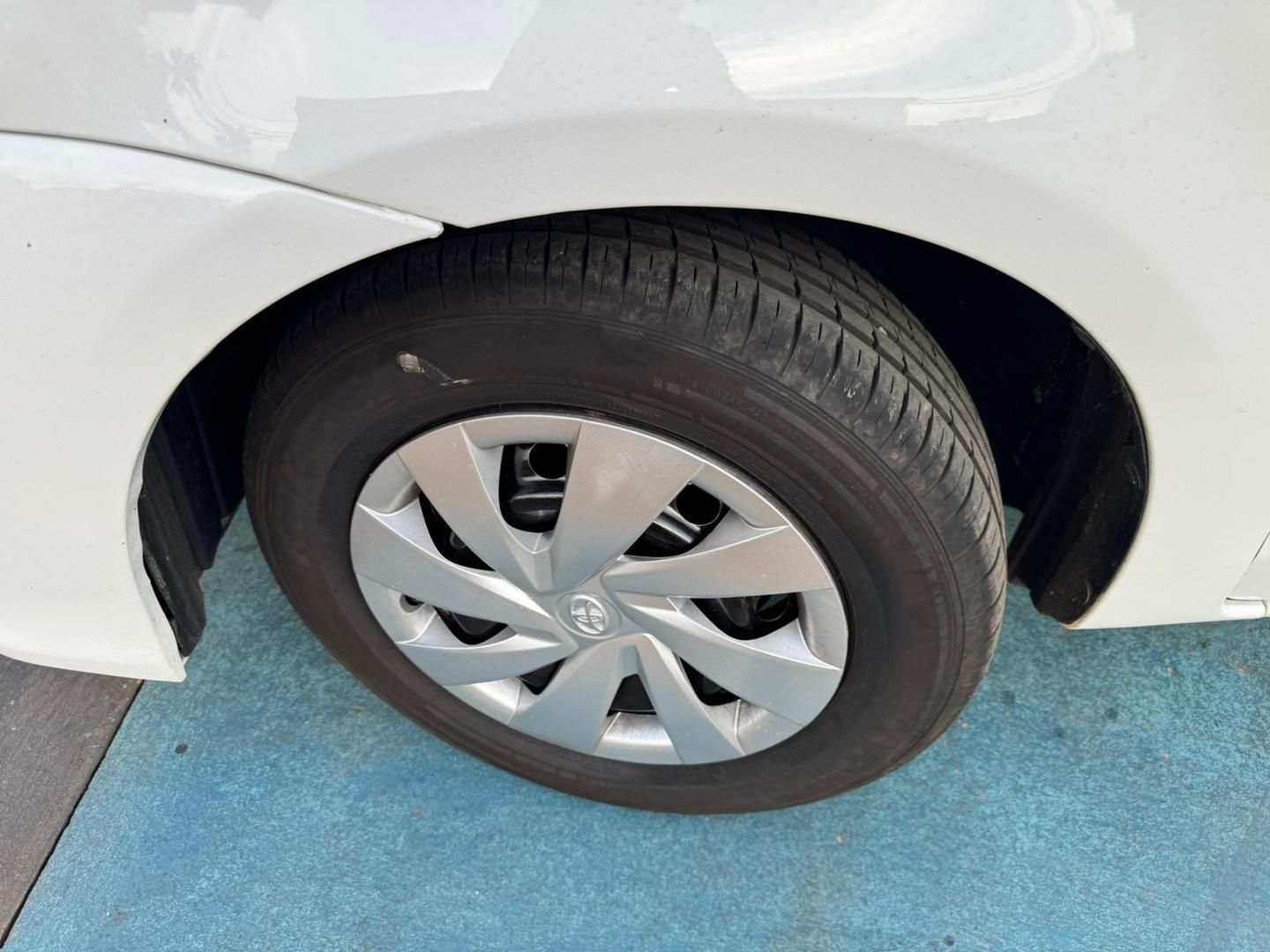 TOYOTA Etios X 1.3 16v 2018 - miniatura 9