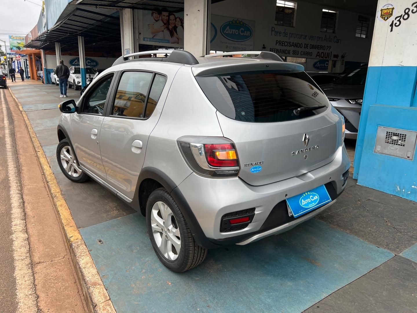 RENAULT Sandero StepWay 1.6 16v 2018 - miniatura 3