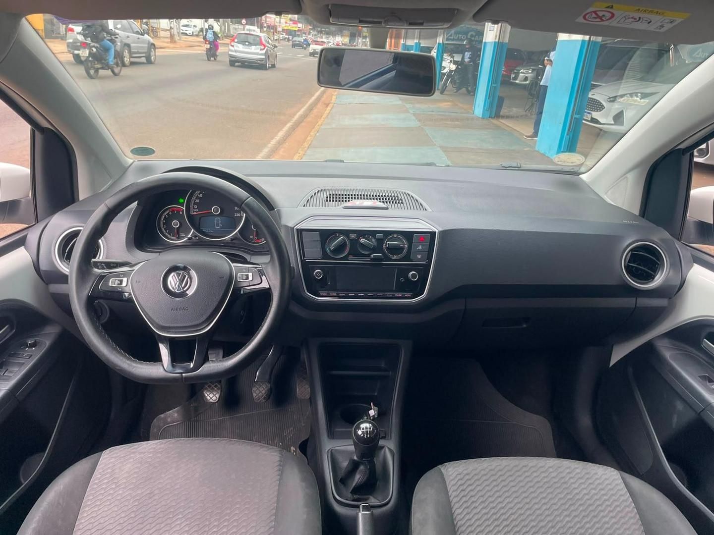 VOLKSWAGEN Up Move 1.0 12v TSi 4p. 2019 - miniatura 5