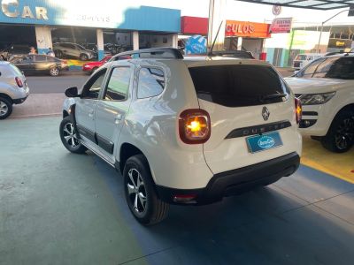 RENAULT Duster Zen 1.6 16v 2023 - miniatura 4