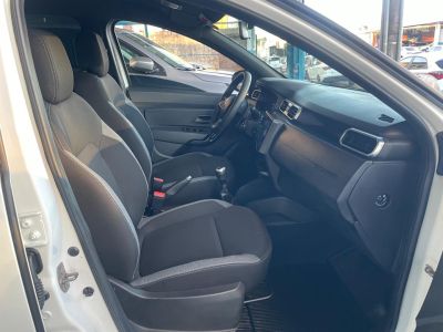 RENAULT Duster Zen 1.6 16v 2023 - miniatura 7