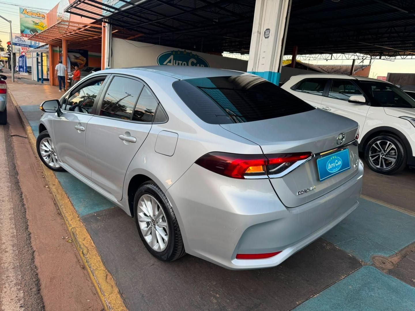 TOYOTA Corolla GLi 2.0 16v 2020 - miniatura 3
