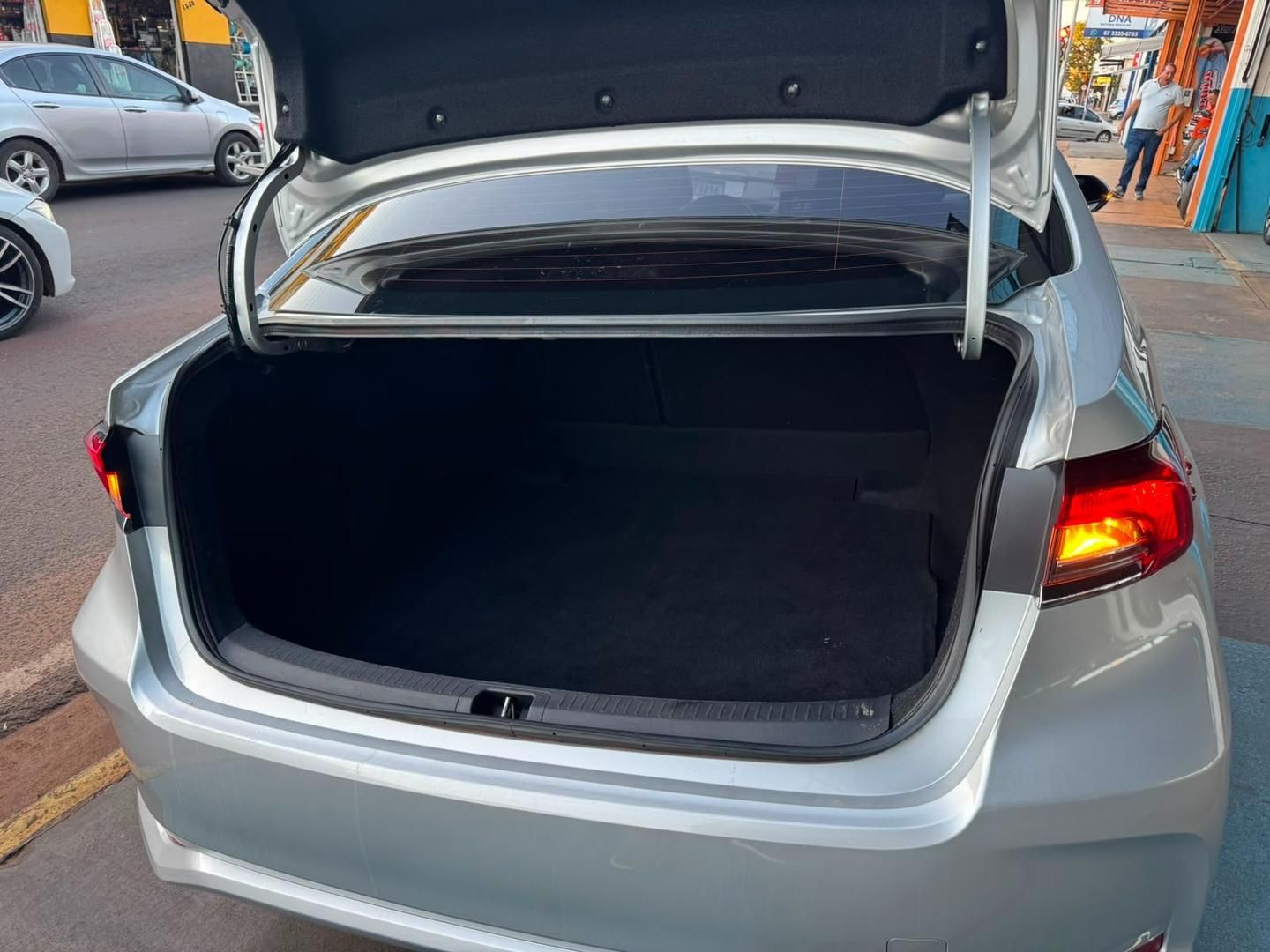 TOYOTA Corolla GLi 2.0 16v 2020 - miniatura 9