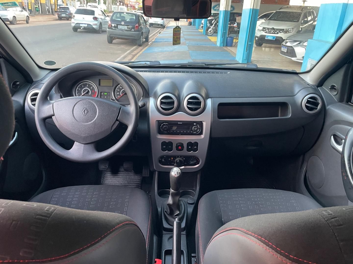 RENAULT Sandero Vibe 1.6 2010 - miniatura 6