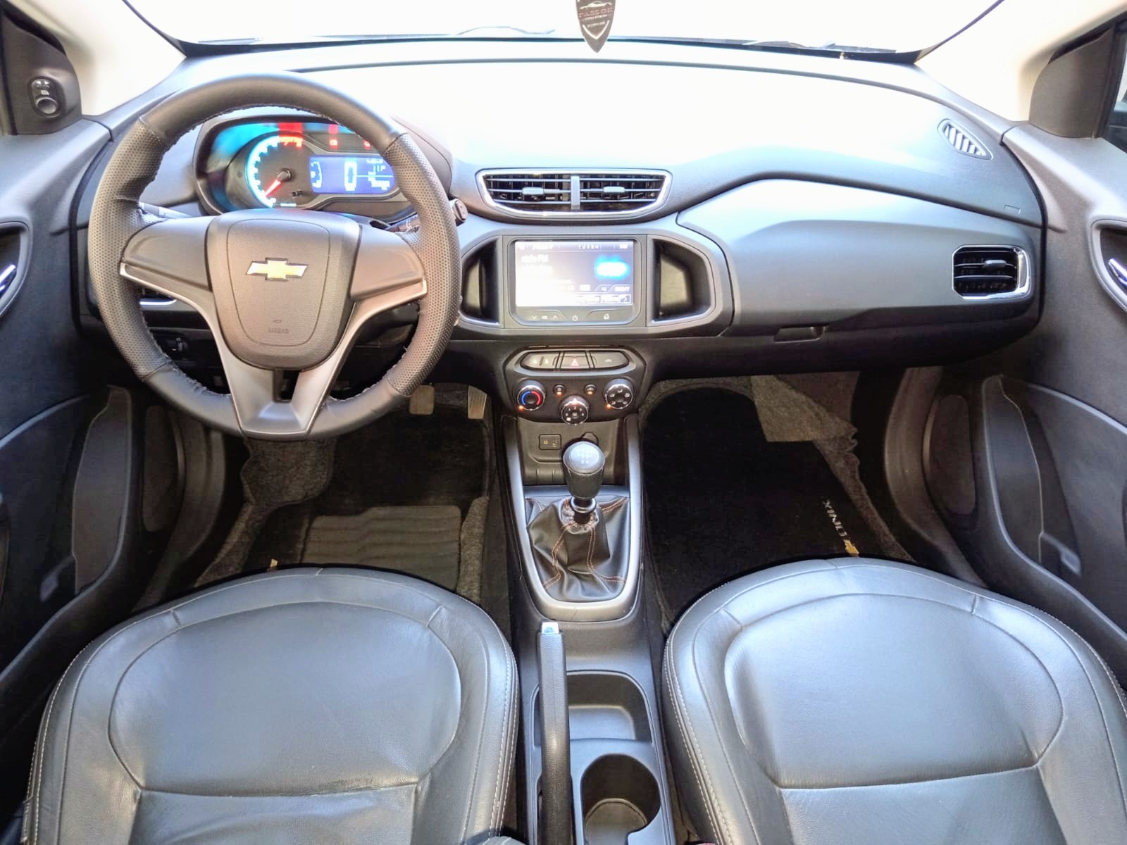 CHEVROLET Onix LTZ 1.4 2015 - miniatura 6