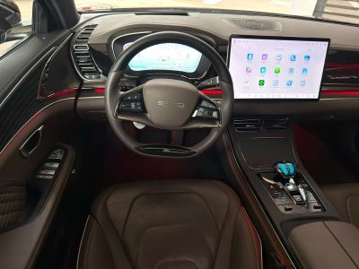 BYD Han EV 2023 - miniatura 11