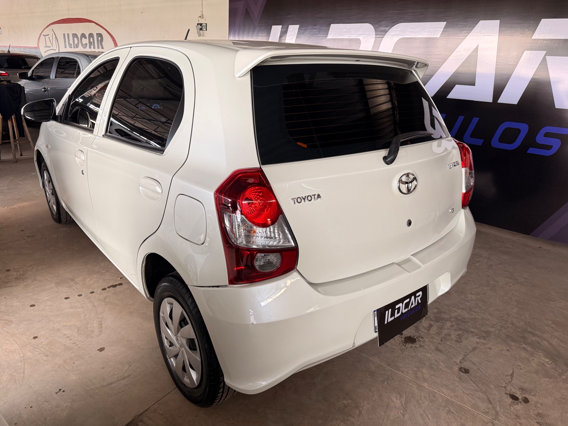 TOYOTA Etios X 1.3 16v 2020 - miniatura 4