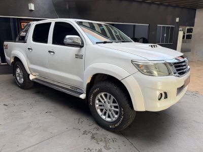 TOYOTA Hilux SRV D4-D 3.0TDi 16v 4X4 C.D. 2014 - miniatura 3
