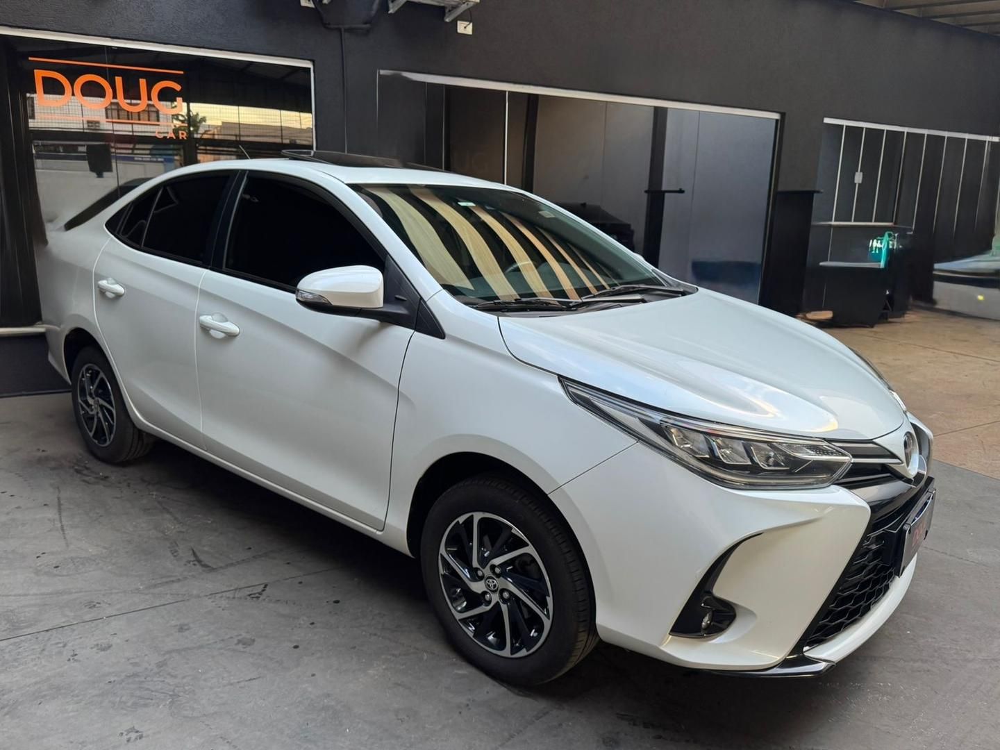 TOYOTA Yaris XLS 1.5 16v 2023 - miniatura 3