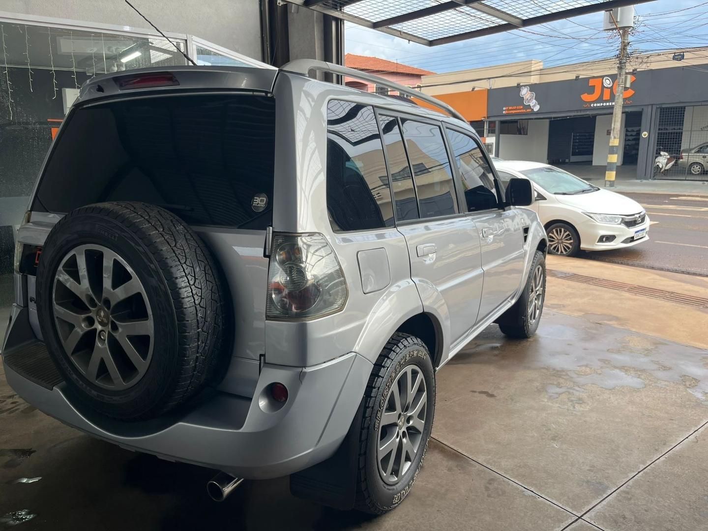 MITSUBISHI Pajero TR4 2.0 16v 2013 - miniatura 4