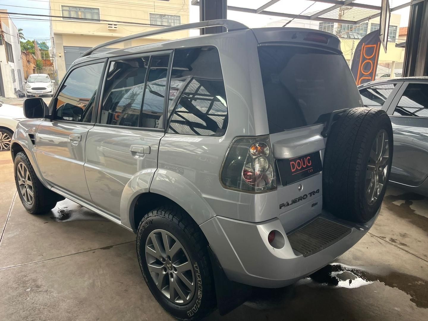 MITSUBISHI Pajero TR4 2.0 16v 2013 - miniatura 6