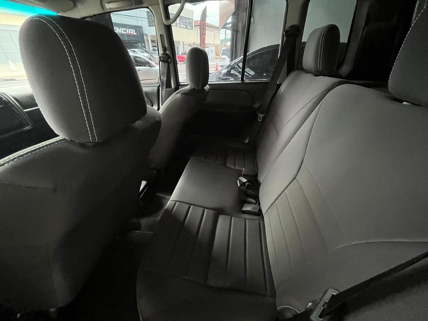 MITSUBISHI Pajero TR4 2.0 16v 2013 - miniatura 9
