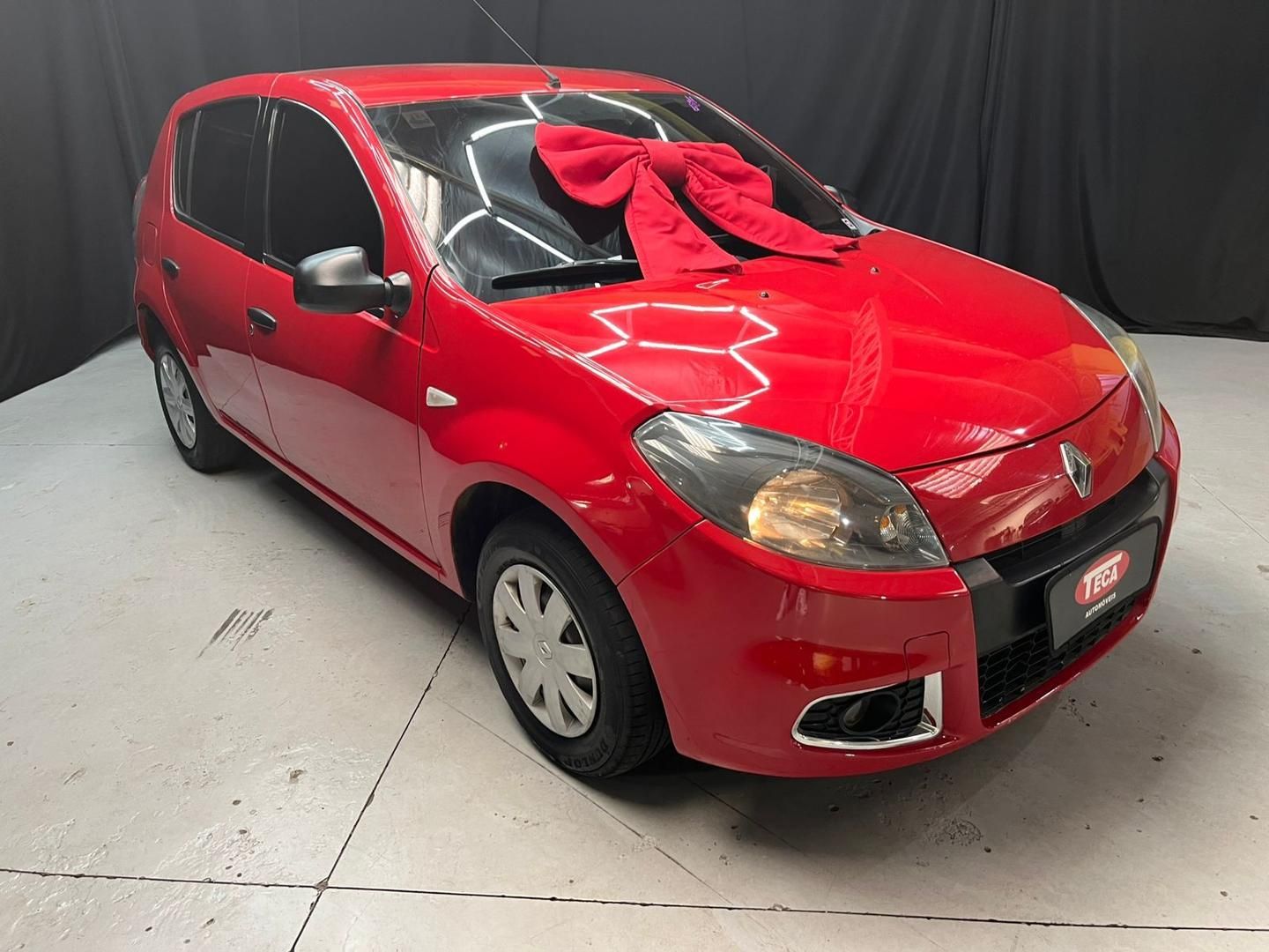 RENAULT Sandero Authentique 1.0 16v 2014