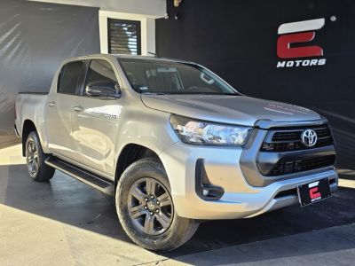 TOYOTA Hilux SR D4-D 2.8TDi 16v 4X4 C.D. 2024