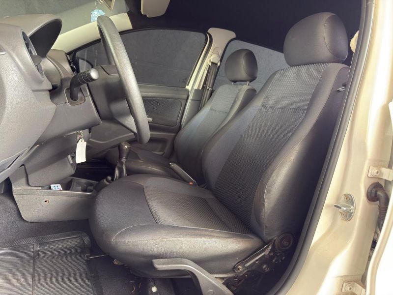 VOLKSWAGEN Gol Trendline 1.6 4p. 2016 - miniatura 6