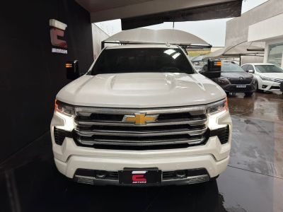 CHEVROLET Silverado 1500 High Country 5.3 V8 4x4 C.D. 2024 - miniatura 2