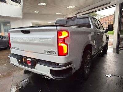 CHEVROLET Silverado 1500 High Country 5.3 V8 4x4 C.D. 2024 - miniatura 4
