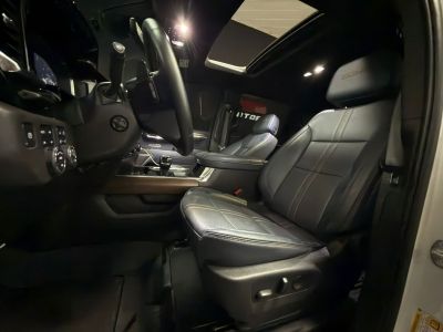 CHEVROLET Silverado 1500 High Country 5.3 V8 4x4 C.D. 2024 - miniatura 9