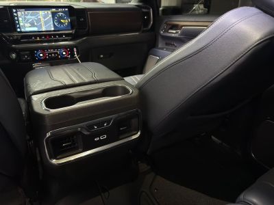 CHEVROLET Silverado 1500 High Country 5.3 V8 4x4 C.D. 2024 - miniatura 14