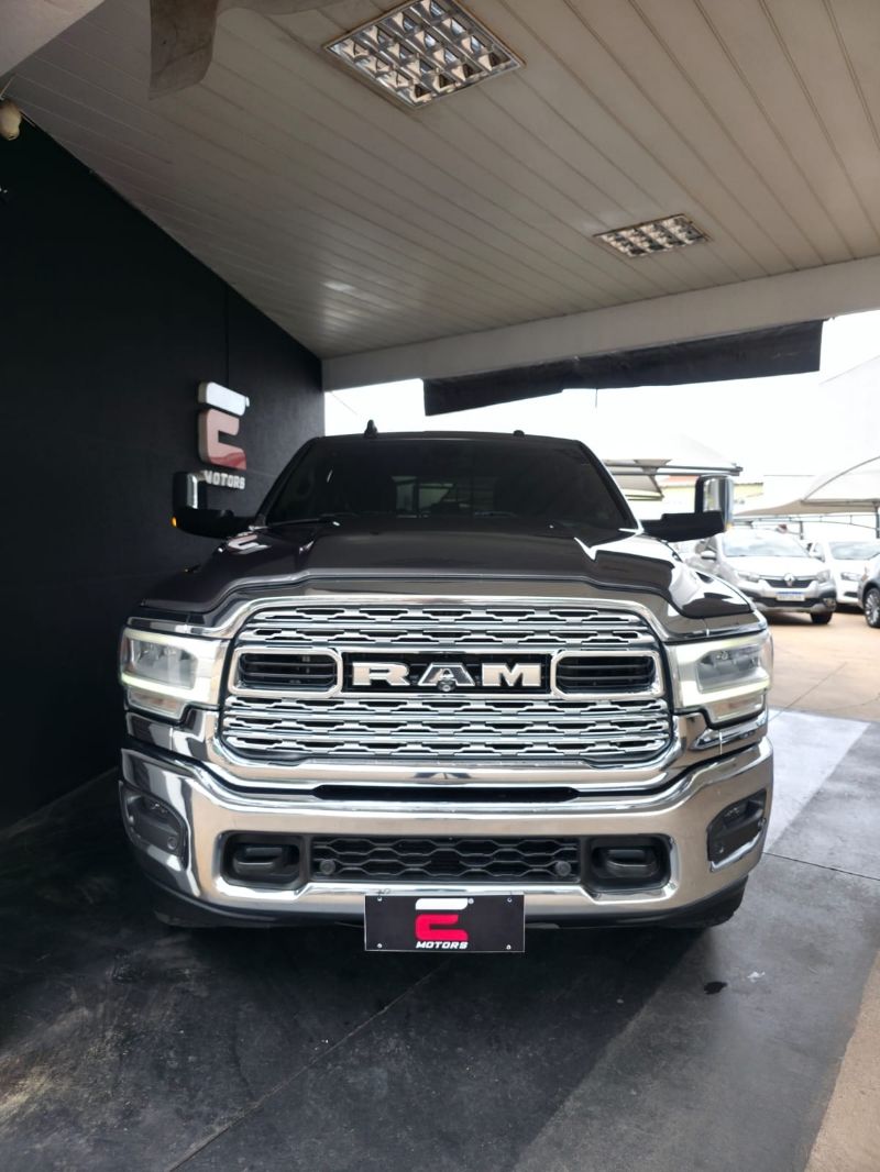RAM 2500 Laramie 6.7TDi 24v 4X4 C.D. 2021