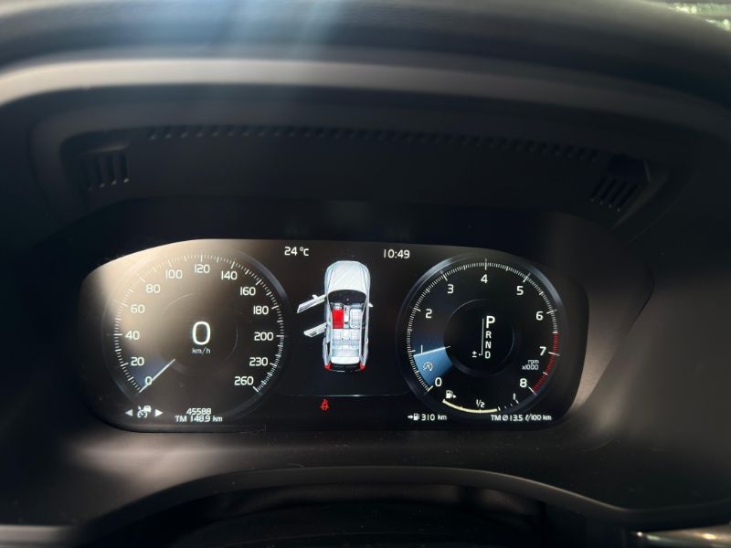 VOLVO XC60 T-5 Momentum 2.0T 16v 2021 - miniatura 16
