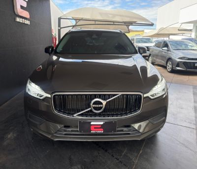 VOLVO XC60 T-5 Momentum 2.0T 16v 2021 - miniatura 2