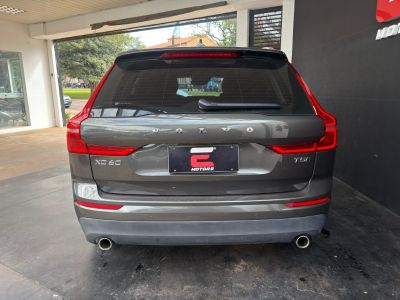 VOLVO XC60 T-5 Momentum 2.0T 16v 2021 - miniatura 6