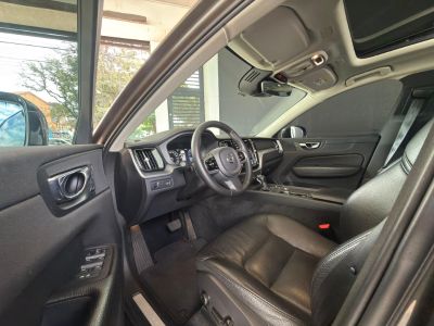 VOLVO XC60 T-5 Momentum 2.0T 16v 2021 - miniatura 12