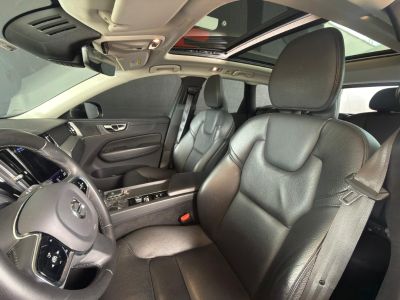 VOLVO XC60 T-5 Momentum 2.0T 16v 2021 - miniatura 14