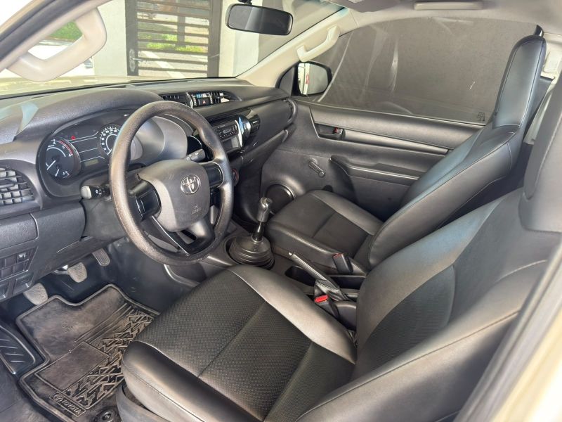 TOYOTA Hilux D4-D 2.8TDi 16v 4X4 C.S. 2022 - miniatura 8