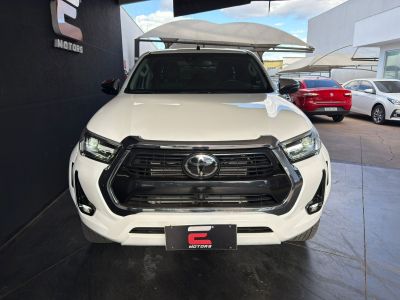 TOYOTA Hilux SRX Plus D4-D 2.8TDi 16v 4X4 C.D. 2024 - miniatura 4