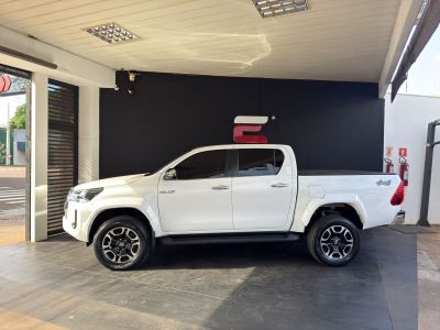 TOYOTA Hilux SRX Plus D4-D 2.8TDi 16v 4X4 C.D. 2024 - miniatura 5