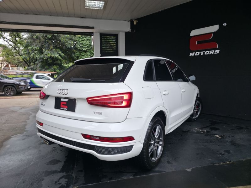 AUDI Q3 Black Edition 1.4 TFSi 16v 2018 - miniatura 4