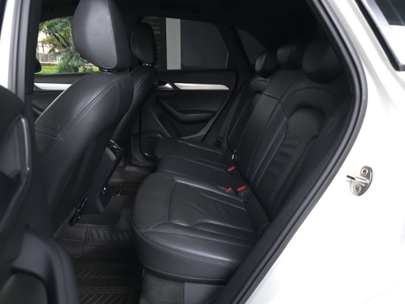 AUDI Q3 Black Edition 1.4 TFSi 16v 2018 - miniatura 9