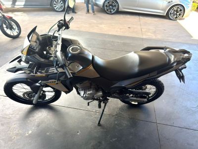 HONDA XRE 300 2023 - miniatura 10