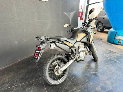 HONDA XRE 300 2023 - miniatura 11