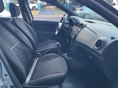 RENAULT Logan Zen 1.0 12v 2024 - miniatura 7
