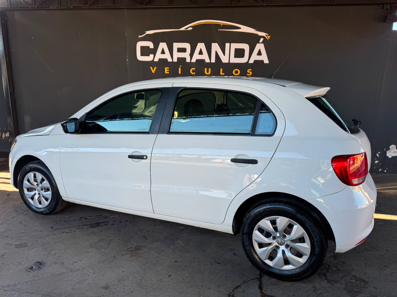 VOLKSWAGEN Gol Trendline 1.0 12v 4p. 2016 - miniatura 3