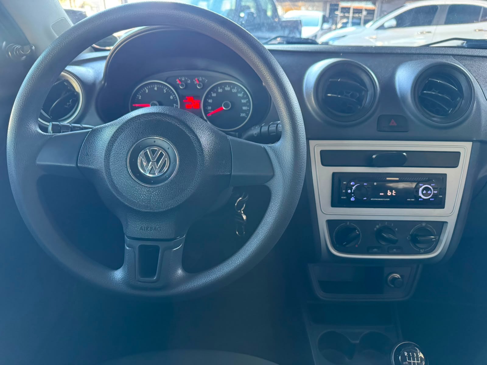 VOLKSWAGEN Gol Trendline 1.0 12v 4p. 2016 - miniatura 5