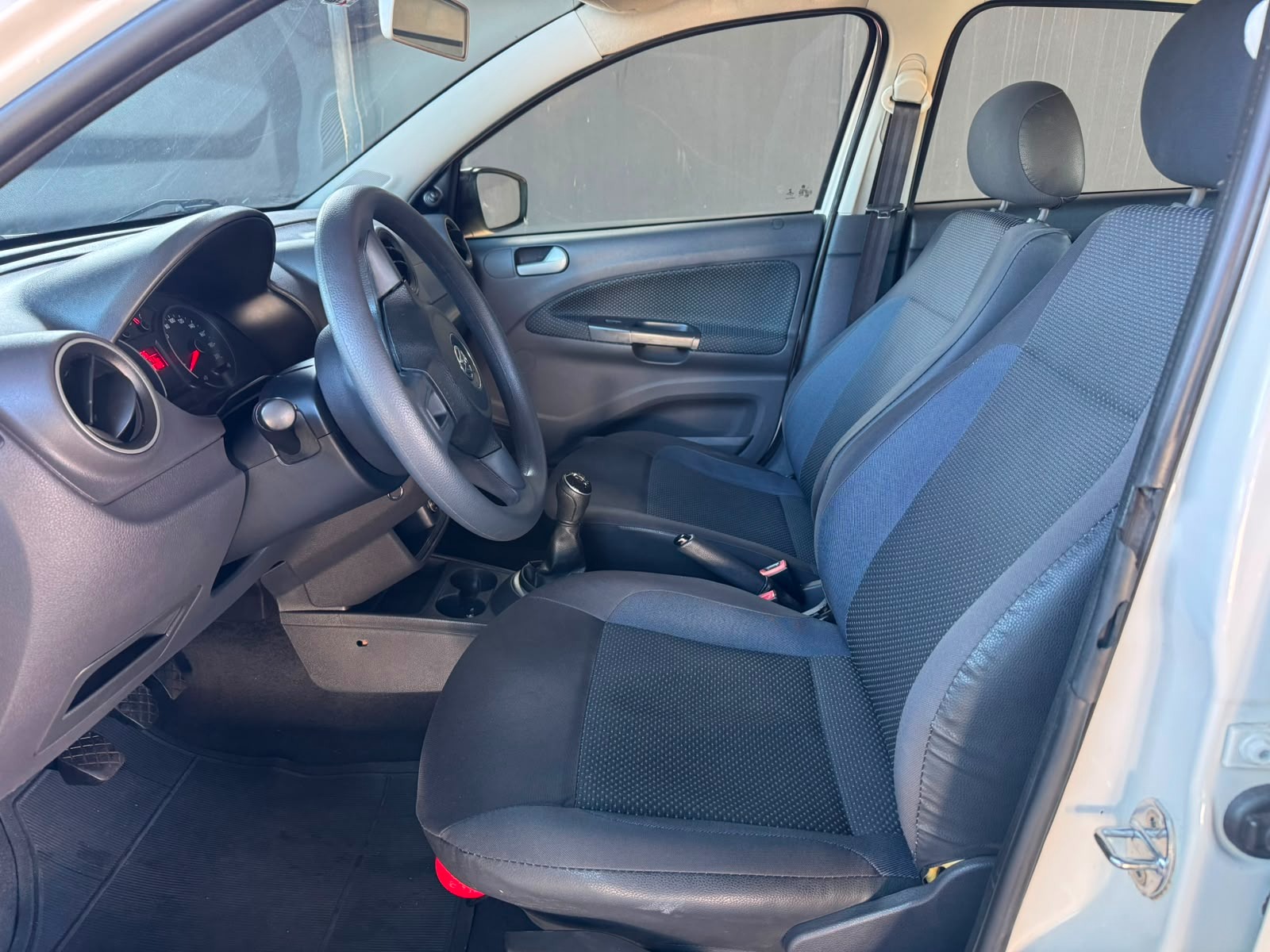VOLKSWAGEN Gol Trendline 1.0 12v 4p. 2016 - miniatura 7