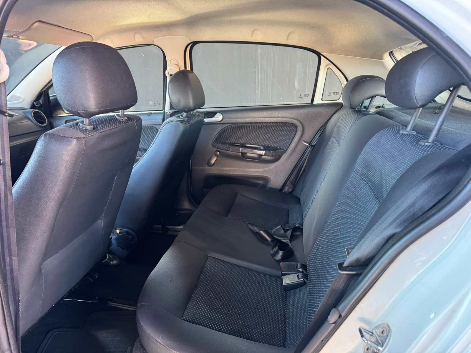 VOLKSWAGEN Gol Trendline 1.0 12v 4p. 2016 - miniatura 8