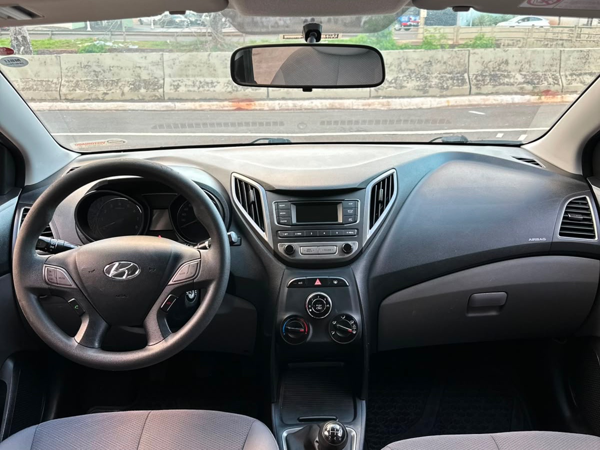 HYUNDAI HB20S Comfort Plus 1.0 12v 2016 - miniatura 5