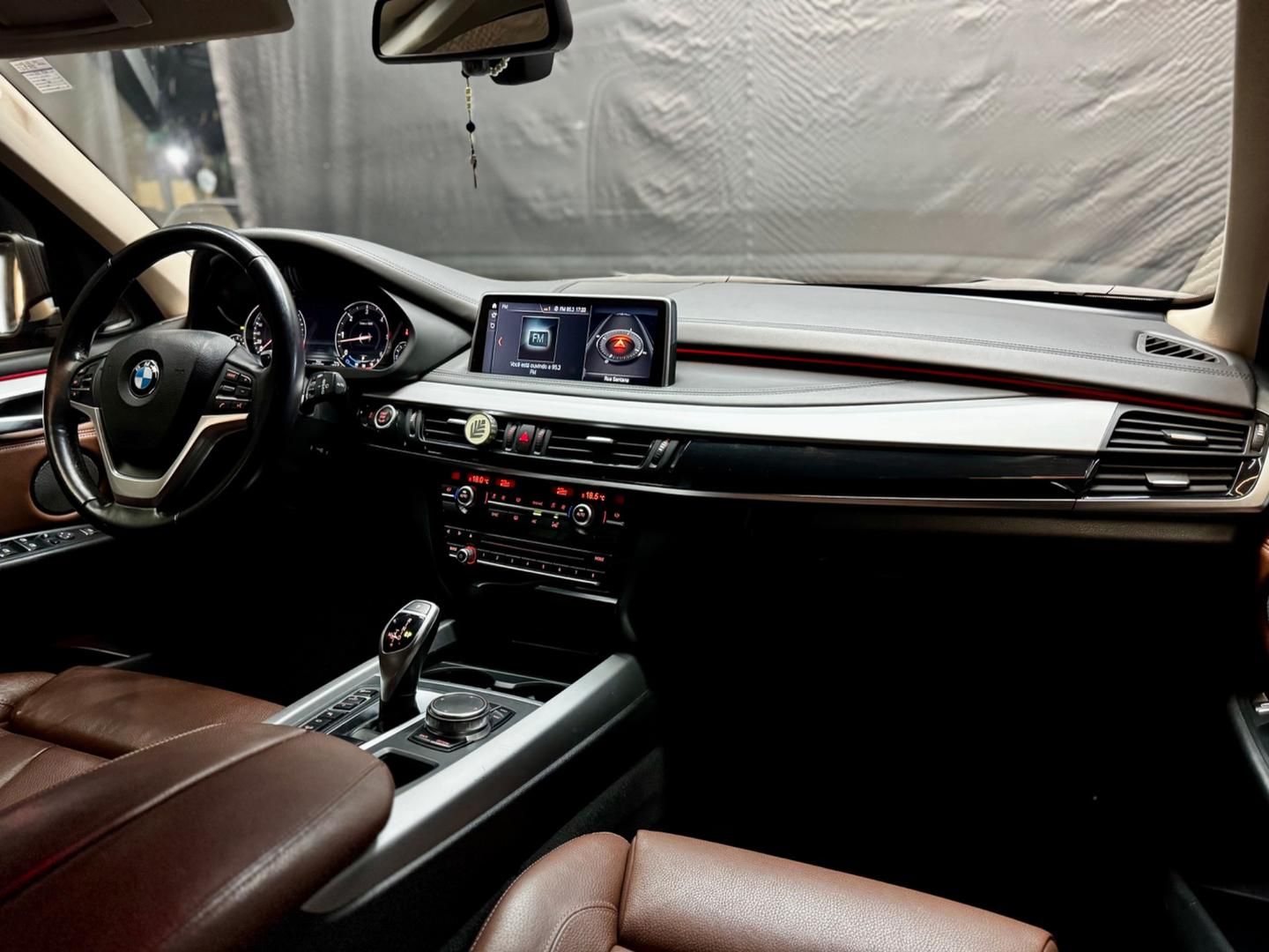 BMW X5 xDrive30d 3.0T 24v 2018 - miniatura 9